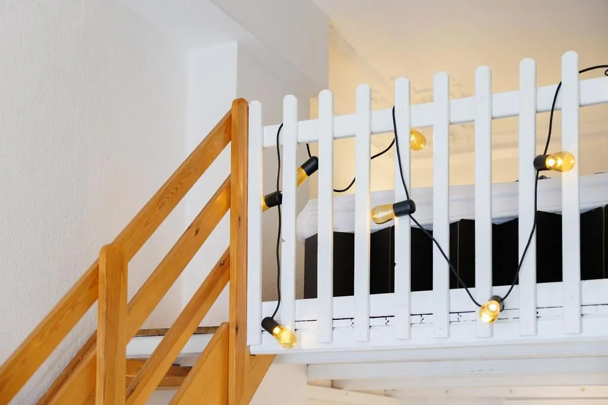 Charming Room In Shared Apartment In Berlin-Kreuzberg 0*,
