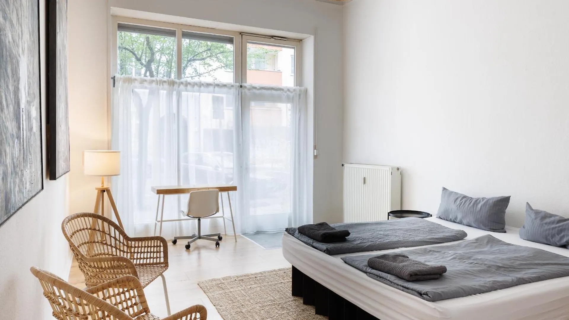 Charming Room In Shared Apartment In Berlin-Kreuzberg 0*,